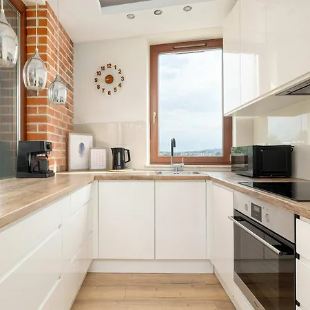 Family With Balcony And Underground Parking In Cracow By Renters Daire Krakow