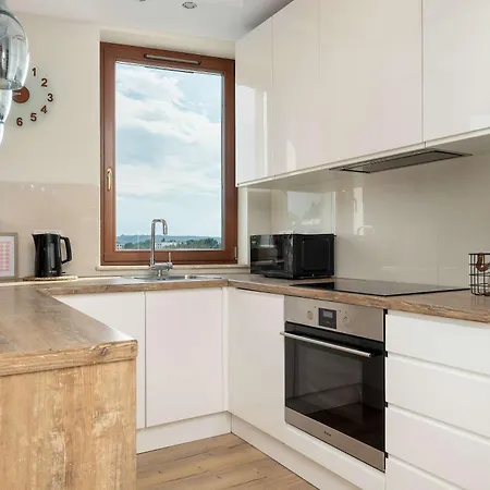 Family With Balcony And Underground Parking In Cracow By Renters * Krakow